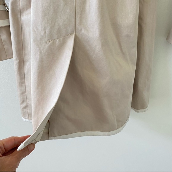 Banana Republic Women’s Off-white Trench Coat - Picture 5 of 10